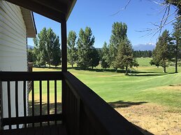 Lake Shastina Golf Resort