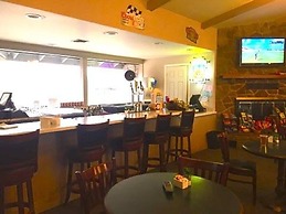 Lake Shastina Golf Resort