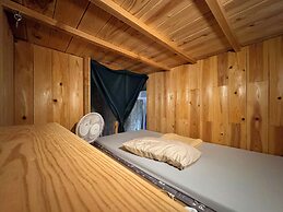 Guest House Asibina - Hostel