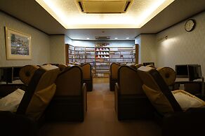 Executive Spa & Capsule WELLBE Fukuoka - Caters to Men