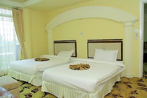 Yoly Addis Hotel