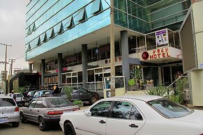 Yoly Addis Hotel