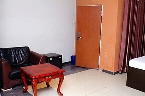 Garden City Marriott Hotel