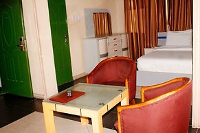 Garden City Marriott Hotel