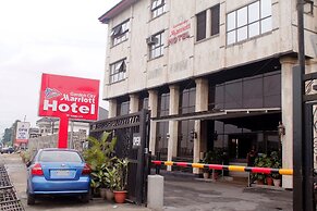 Garden City Marriott Hotel
