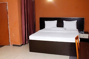 Garden City Marriott Hotel