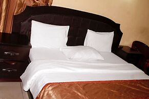Garden City Marriott Hotel