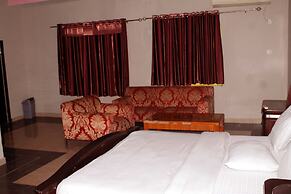 Garden City Marriott Hotel