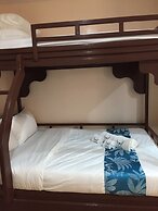 Skylodge Resort