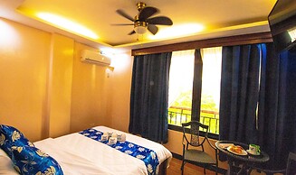 Skylodge Resort