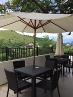 Skylodge Resort