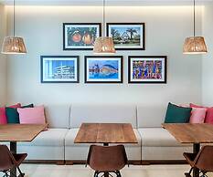 Opera House Valencia B&B