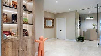 Opera House Valencia B&B