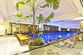 Central 1 Bedroom in Metropolis