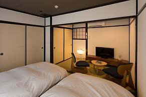 Higashiyama Aritsuki