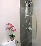 Comfort Zone Premium Guesthouse Evo1