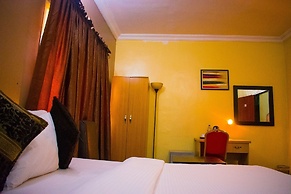 Esporta Suites - Agindingbi