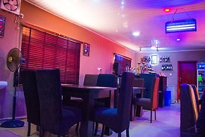 Esporta Suites - Agindingbi