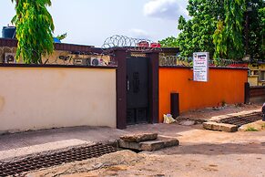 Esporta Suites - Agindingbi