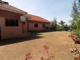 Elgon Heights Motel