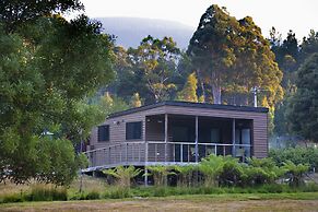 Tyenna River Cottage