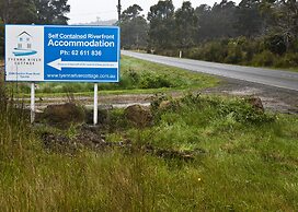 Tyenna River Cottage