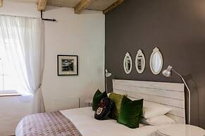Elianthe Boutique Guesthouse