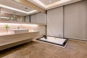 Guangzhou Nuomo International Hotel