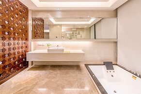 Guangzhou Nuomo International Hotel