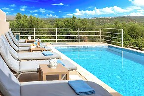 Cretan Breeze Villa Heated Pool