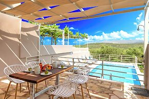 Cretan Breeze Villa Heated Pool