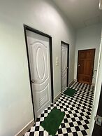 Brown Andaman  Krabi