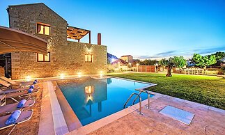 Cretan Sunrise Villa with Heated Pool