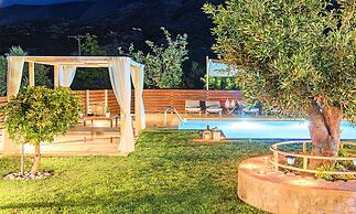 Cretan Sunrise Villa with Heated Pool