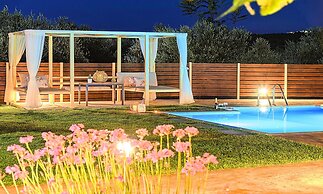 Cretan Sunrise Villa with Heated Pool