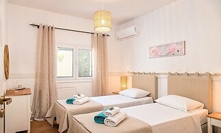 Cretan Lodge Private Heated Pool