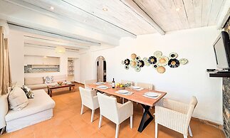 Cretan Lodge Private Heated Pool