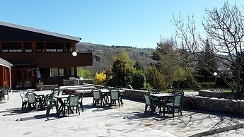 Village Club Yravals