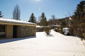 Village Club Yravals