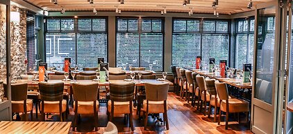 The Dutch Mill Hotel