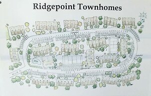 82 Ridgepoint 3 Bedroom Townhouse by Redawning