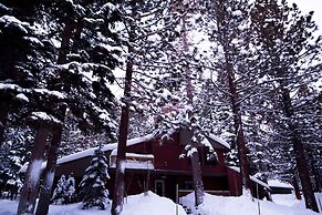 102 Standard 2 Bedroom Condo by RedAwning