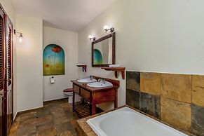 The Emin Pasha Hotel & Spa, CityBlue Collection