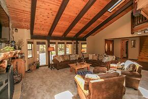 The Lodge At Snow Summit 6 Bedroom Residence by RedAwning