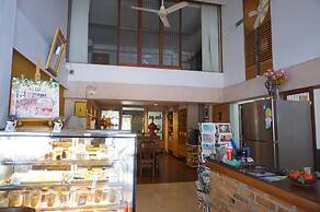 Le Ranong Bistro Hotel