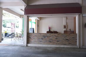 Le Ranong Bistro Hotel
