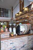 Le Ranong Bistro Hotel