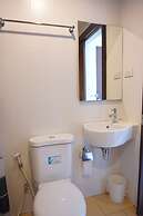 Le Ranong Bistro Hotel