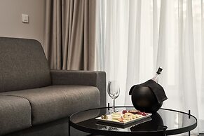 Azur Hotel