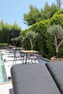 Azur Hotel